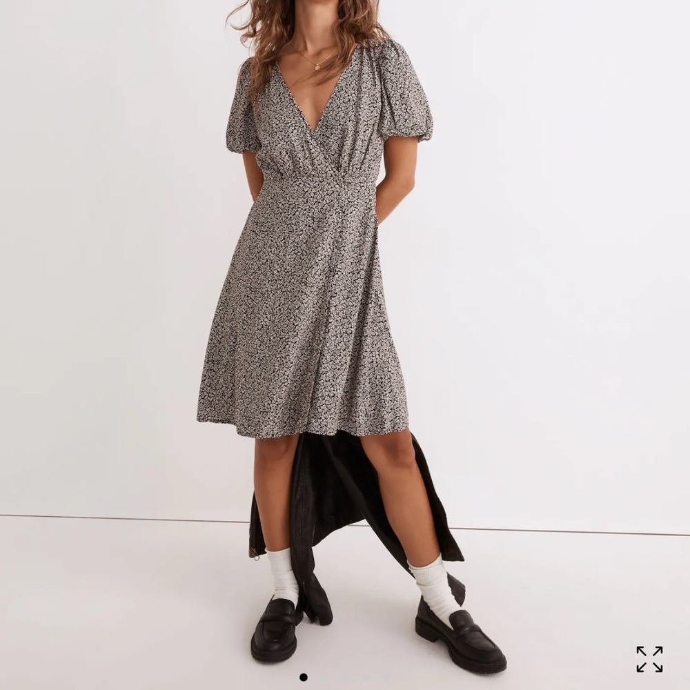 Madewell Challis Wrap Mini Dress in Tudor Floral Size 14